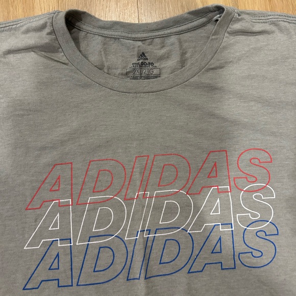 Adidas Gray Blue Red White Short Sleeve Tee Shirt Size XXL - Picture 3 of 4